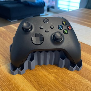 Stand Controller Xbox Hexagonal – Dudukan Stick Xbox Bahan PLA Print 3D