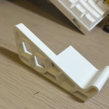 Honeycomb Keyboard Stand – Dudukan Keyboard Ergonomis Bahan PLA Print 3D