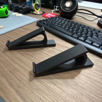 Keyboard Stand Simple – Dudukan Keyboard Ergonomis Bahan PLA Print 3D
